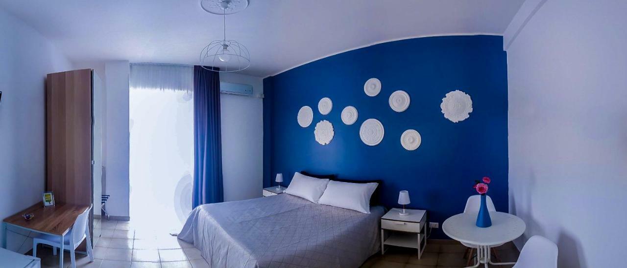 Melo Accommodations Μπάρι Εξωτερικό φωτογραφία